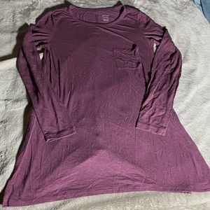 AMERICAN EAGLE Maroon Long Sleeve Tee